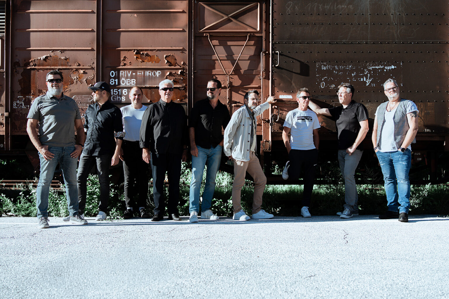 Commonmen_Bandshooting26-1_LowRes